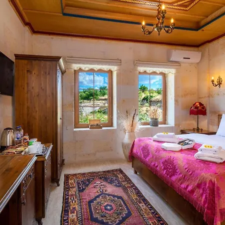 Esens Stone House Mustafapaşa